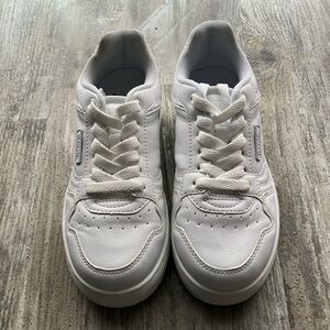 White Women's Sneakers